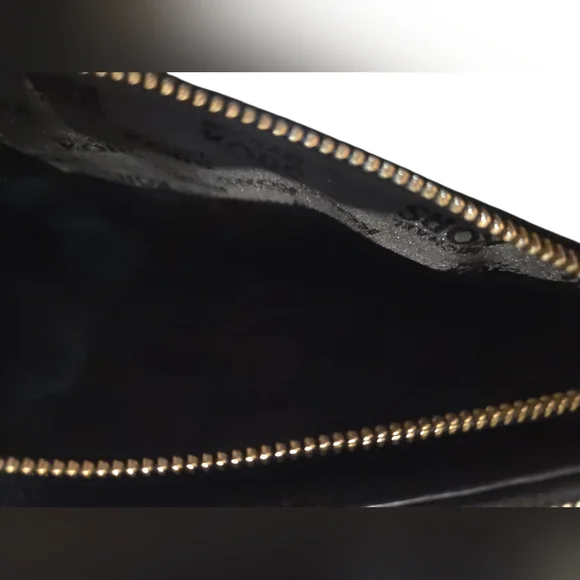 Michael Kors Fulton Crossbody Pebbled Black Leather Bag - FLAWED See Description - Picture 7 of 14